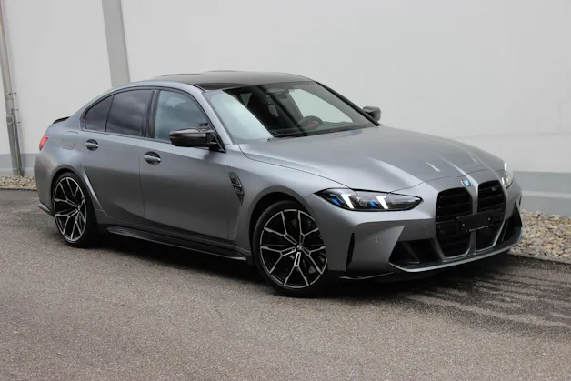 BMW M3 Competition M xDrive Carbon Exterieurpaket Individual *Frozen Pure Grey II metallic*