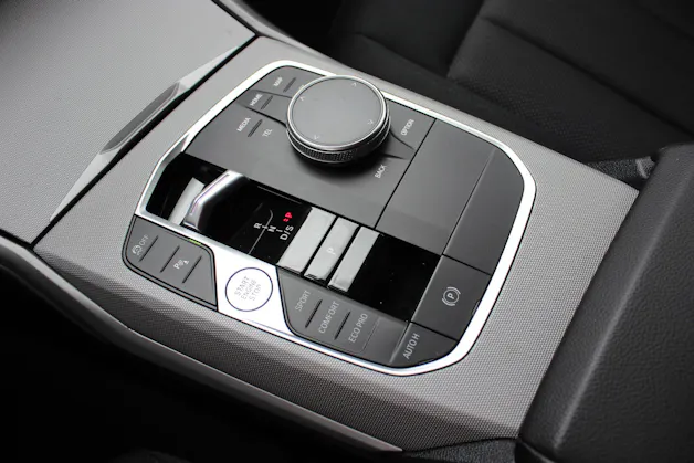 BMW 320d xDrive 48V Touring "zbinden performance package"