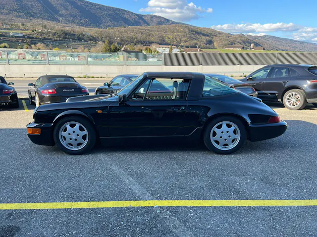 Porsche 911 Carrera 2 Targa