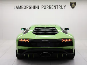 Lamborghini Aventador S LP740-4 Coupé E-Gear
