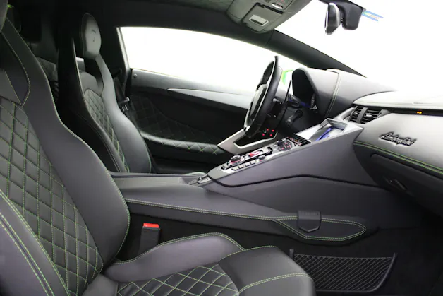 Lamborghini Aventador S LP740-4 Coupé E-Gear