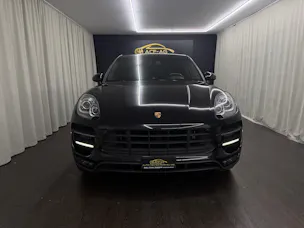 Porsche Macan Turbo PDK