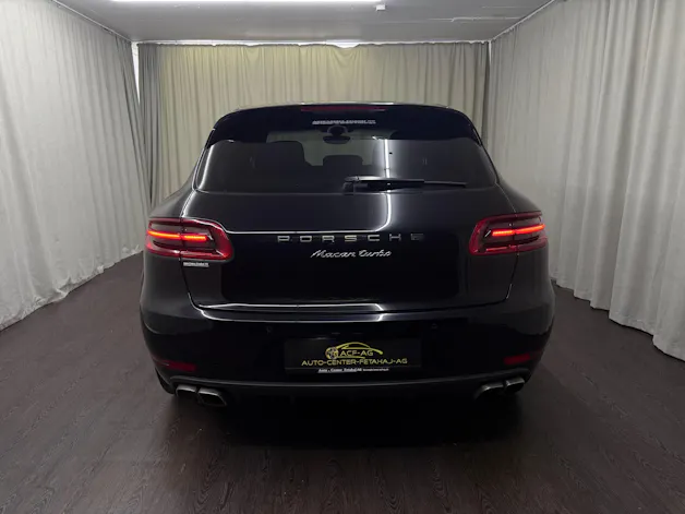 Porsche Macan Turbo PDK