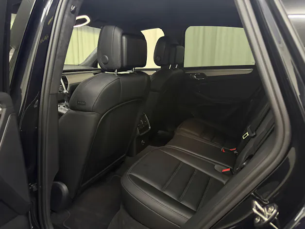 Porsche Macan Turbo PDK