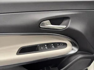 Fiat 600 1.2 Hybrid La Prima