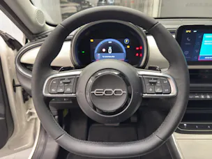 Fiat 600 1.2 Hybrid La Prima