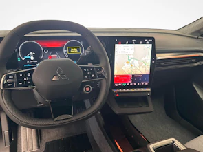 Fahrzeugbild MITSUBISHI Eclipse Cross Intense+