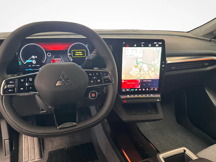 Fahrzeugbild MITSUBISHI ECLIPSE CROSS