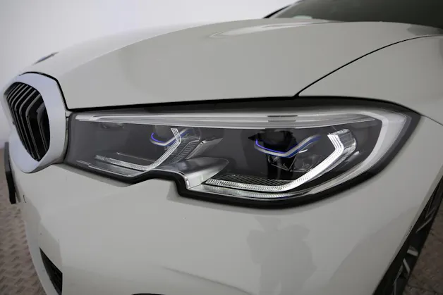 BMW 330i xDrive SAG Touring