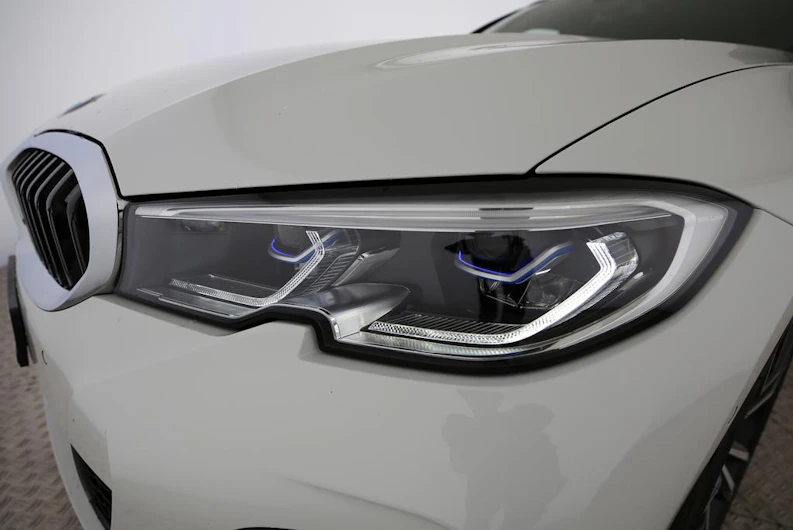 immagine del veicolo BMW 3 SERIES