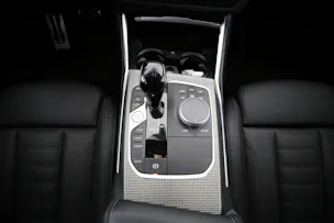 BMW 330i xDrive SAG Touring