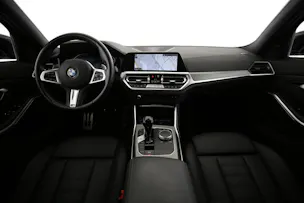 BMW 330i xDrive SAG Touring