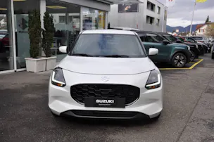 Suzuki Swift 1.2 Sakura Top Hybrid
