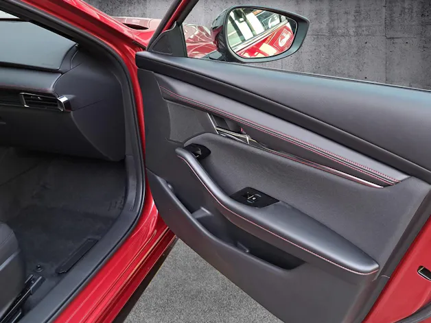 Mazda 3 Hatchback 2.0 186 Homura