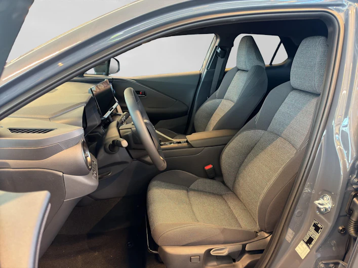 Fahrzeugbild TOYOTA C-HR