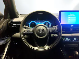 Toyota Yaris 1.5 VVT-i HSD Premium