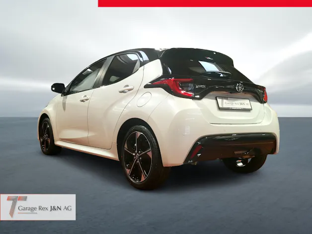 Toyota Yaris 1.5 VVT-i HSD Premium