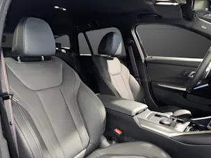 BMW 330e xDrive Touring M Sport