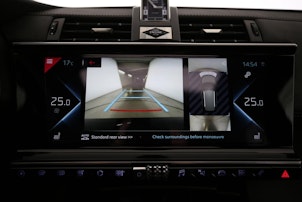 Fahrzeugbild DS AUTOMOBILES 7 Crossback 1.6 E-Tense Louvre 4x4