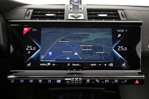 Fahrzeugbild DS AUTOMOBILES 7 Crossback 1.6 E-Tense Louvre 4x4