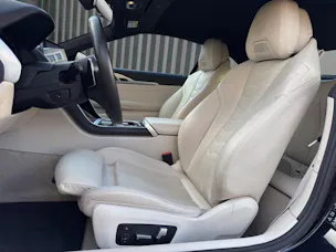 BMW M850i xDrive Cabriolet BOWERS & WILKINS DIAMOND SURROUND S