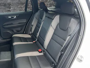 Volvo V60 2.0 T6 TE Plus Dark eAWD