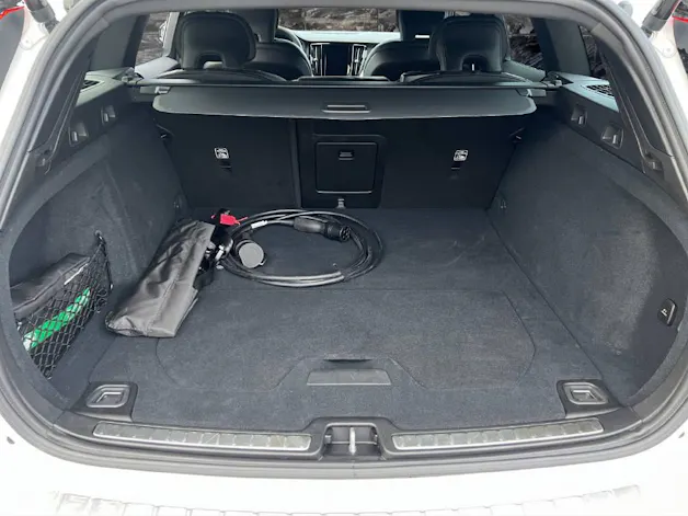 Volvo V60 2.0 T6 TE Plus Dark eAWD
