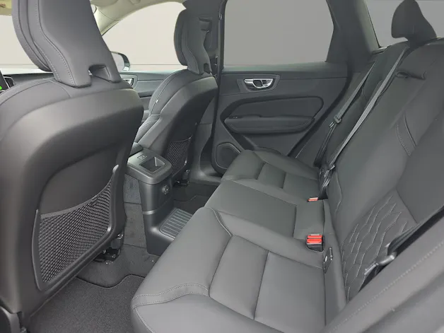 Volvo XC60 2.0 T6 TE Plus Dark eAWD