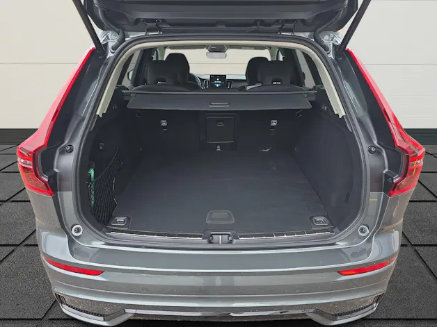 Volvo XC60 2.0 T6 TE Plus Dark eAWD