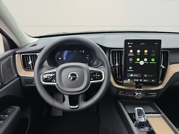 Volvo XC60 2.0 T6 TE Plus Dark eAWD