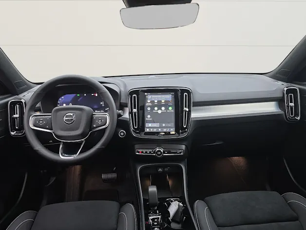 Volvo XC40 2.0 B4 MH Black Edition