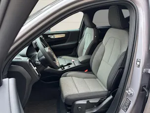 Volvo XC40 2.0 B3 MH XCITE