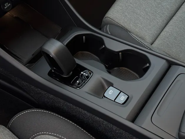 Volvo XC40 2.0 B3 MH XCITE