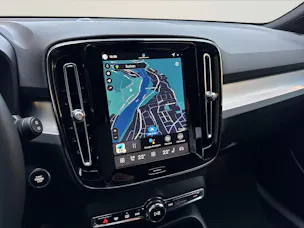 Volvo XC40 2.0 B3 MH XCITE