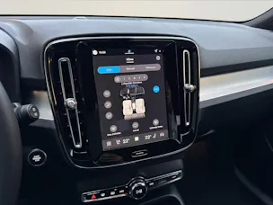 Volvo XC40 2.0 B3 MH XCITE