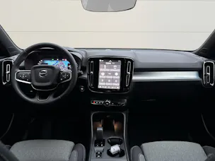 Volvo XC40 2.0 B3 MH XCITE