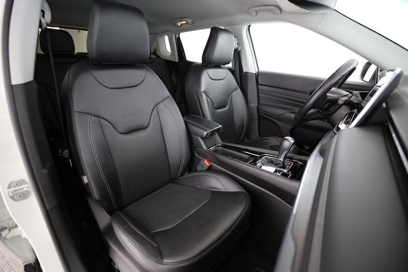 Fahrzeugbild JEEP COMPASS