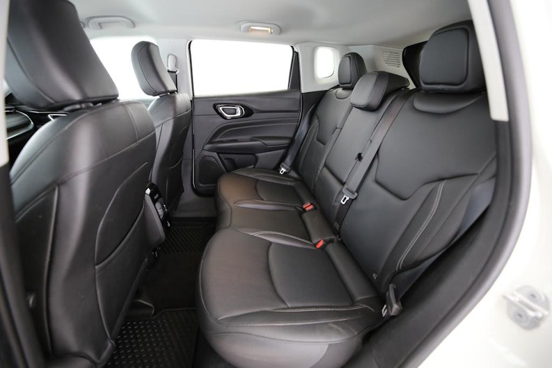 Fahrzeugbild JEEP COMPASS