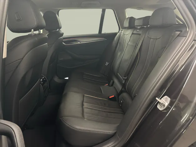 BMW 520d xDrive Touring