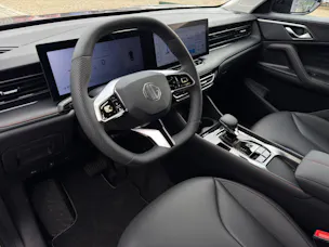 MG HS 1.5 PHEV Luxury