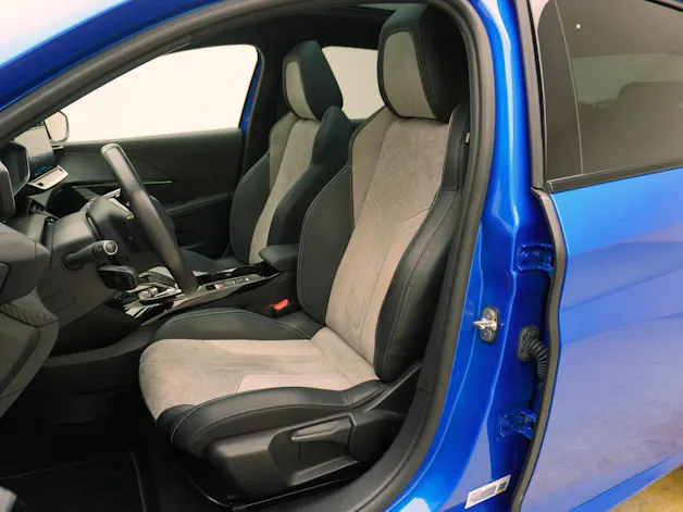 Peugeot 208 e-GT