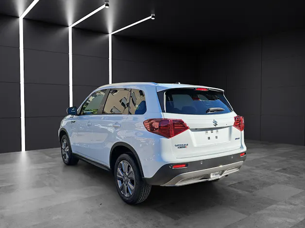 Suzuki Vitara 1.4 T Sakura Hybrid 4x4