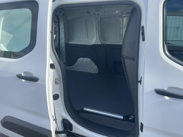 Toyota PROACE CITY Van L1 1.2 Active