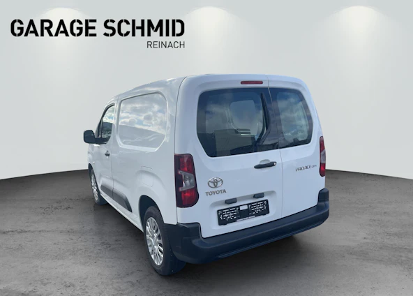 image du véhicule 4 image du véhicule 4