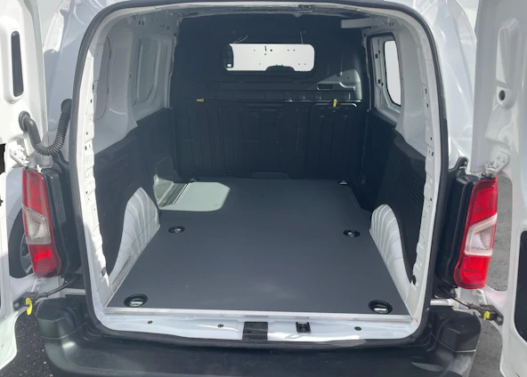 image du véhicule 13 image du véhicule 13