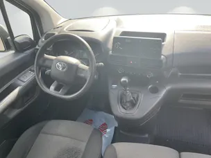 Toyota PROACE CITY Van L1 1.2 Active
