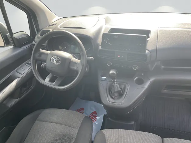 Toyota PROACE CITY Van L1 1.2 Active