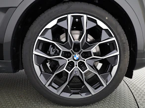 https://vehicle.imgix.net/4202661/52428524-dc93-4fe9-9fcc-ca41f02bd9df.jpg