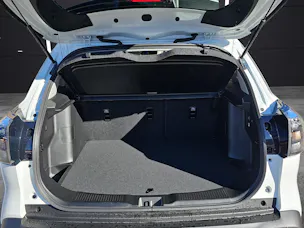 Suzuki S-Cross 1.4 T Sakura Hybrid 4x4