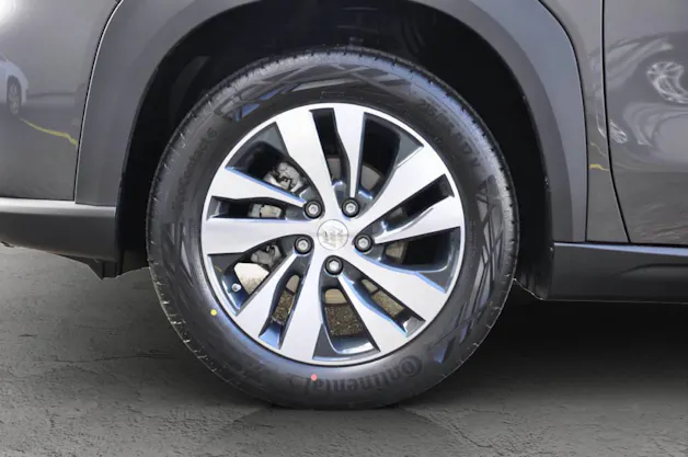 Suzuki S-Cross 1.4 T Sakura Top Hybrid 4x4